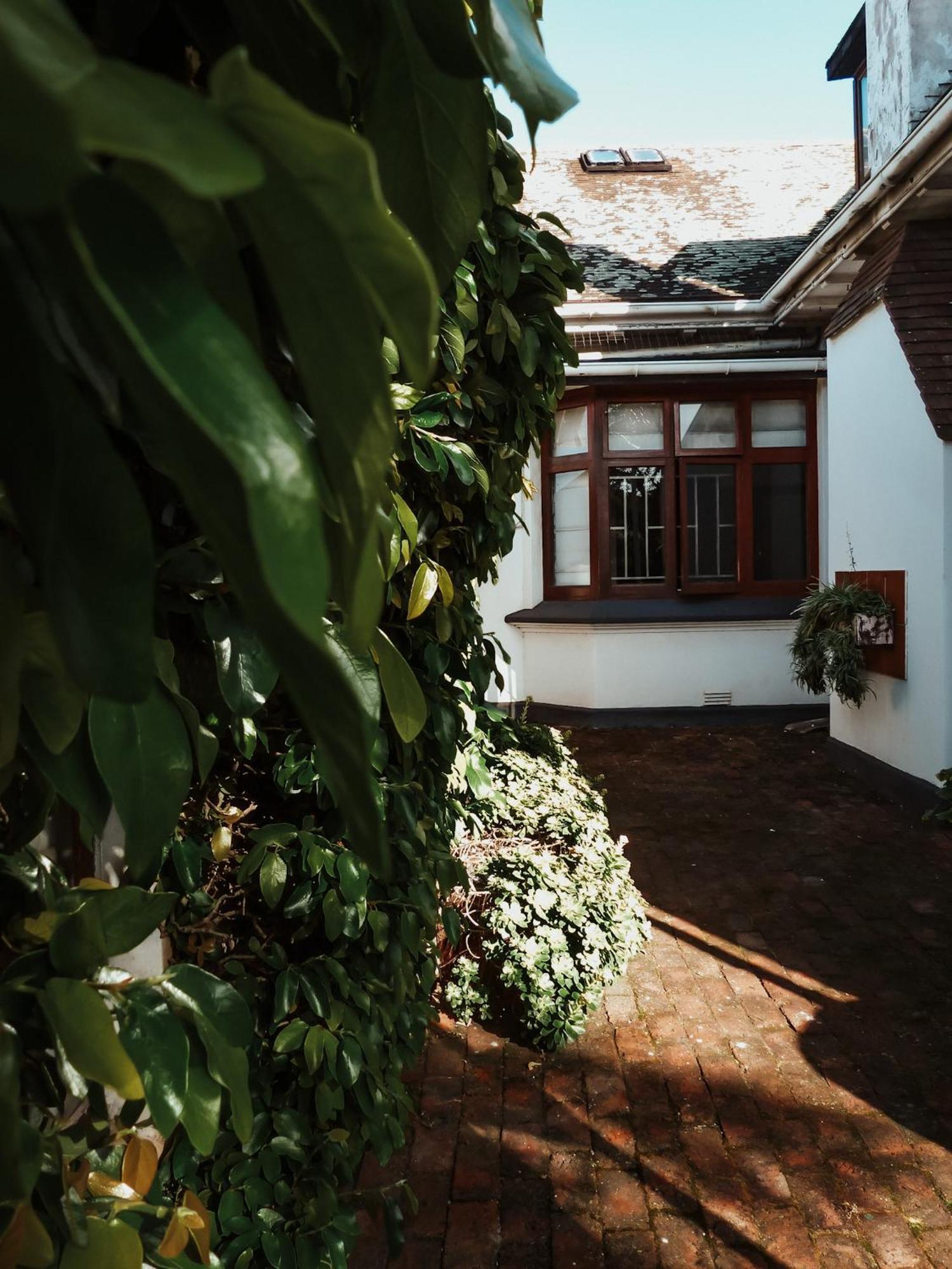 King George'S Guest House Port Elizabeth Exterior photo